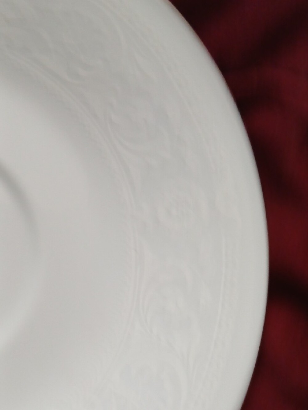 White Porcelain Teacup and Saucer Set - Elegant White Ceramic Dinnerware - Picture 5 of 7